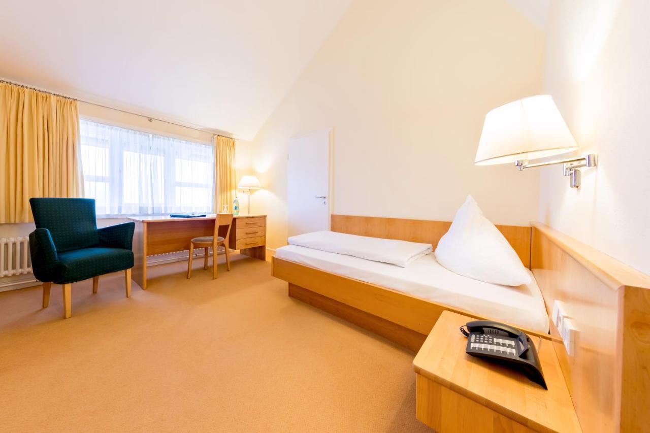 Schlosshotel Eyba Bad Blankenburg Exterior photo