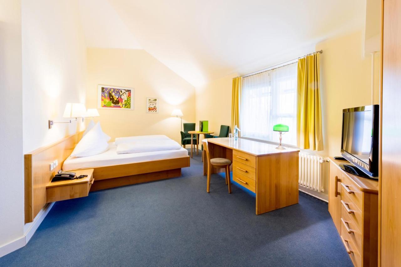 Schlosshotel Eyba Bad Blankenburg Exterior photo